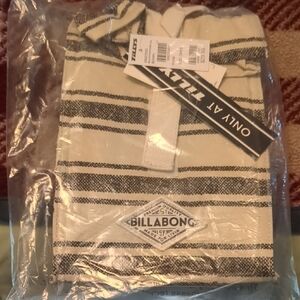 Billabong Black and Cream Striped Lunch Bag